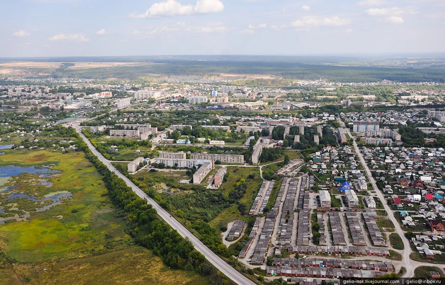 Сегодня 17 июля, погода +26°C. Незначительная облачность, ветер легкий, западный 2.8 м/с. Относитель