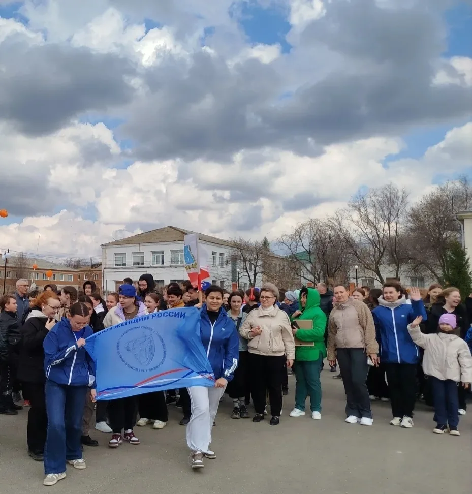 В рамках Всероссийской акции "10 000 шагов к здоровью", которая ежегодно проводится 7 а...