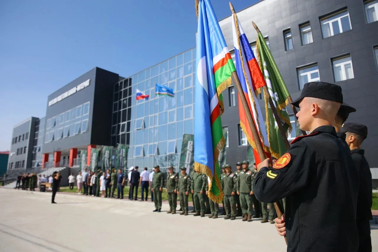 Сегодня вместе с заместителем Председателя Правительства России – полномочным представи...