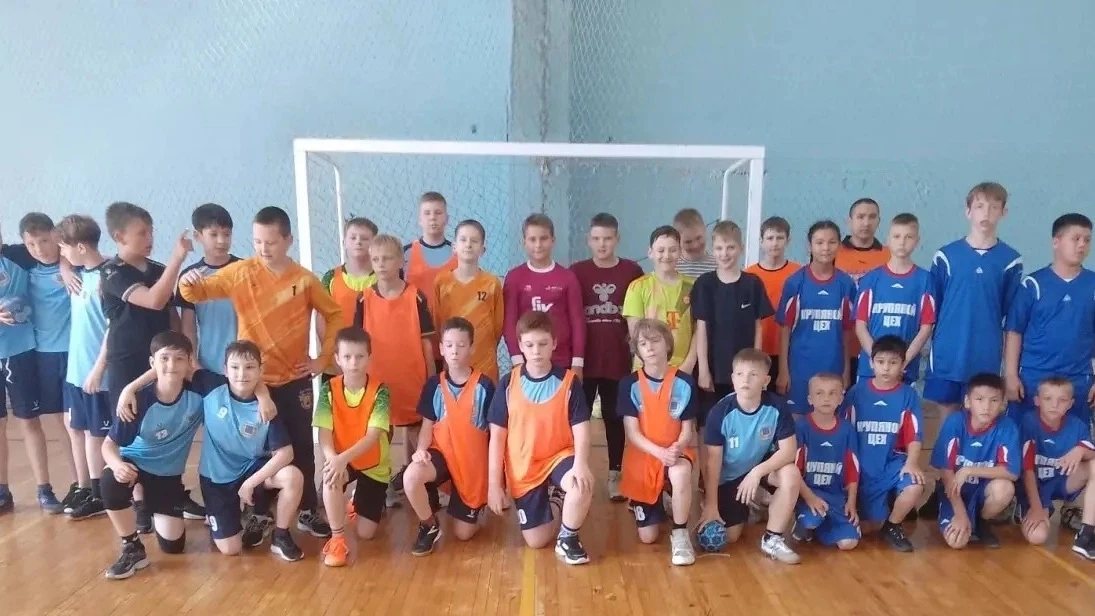 Областной турнир по гандболу. 
 
🏐 30 мая 2026 года в Саратове прошел областной турнир по гандболу,