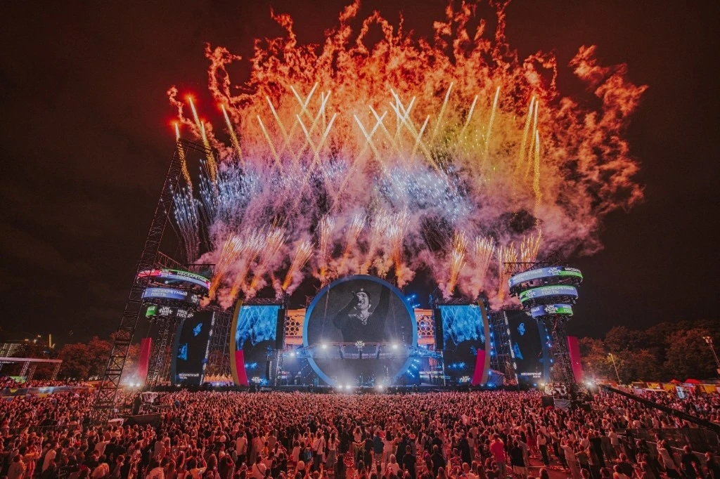 VK Fest возвращается в Санкт-Петербург 4 и 5 июля

Крупнейший музыкальный фестиваль страны пройдёт н