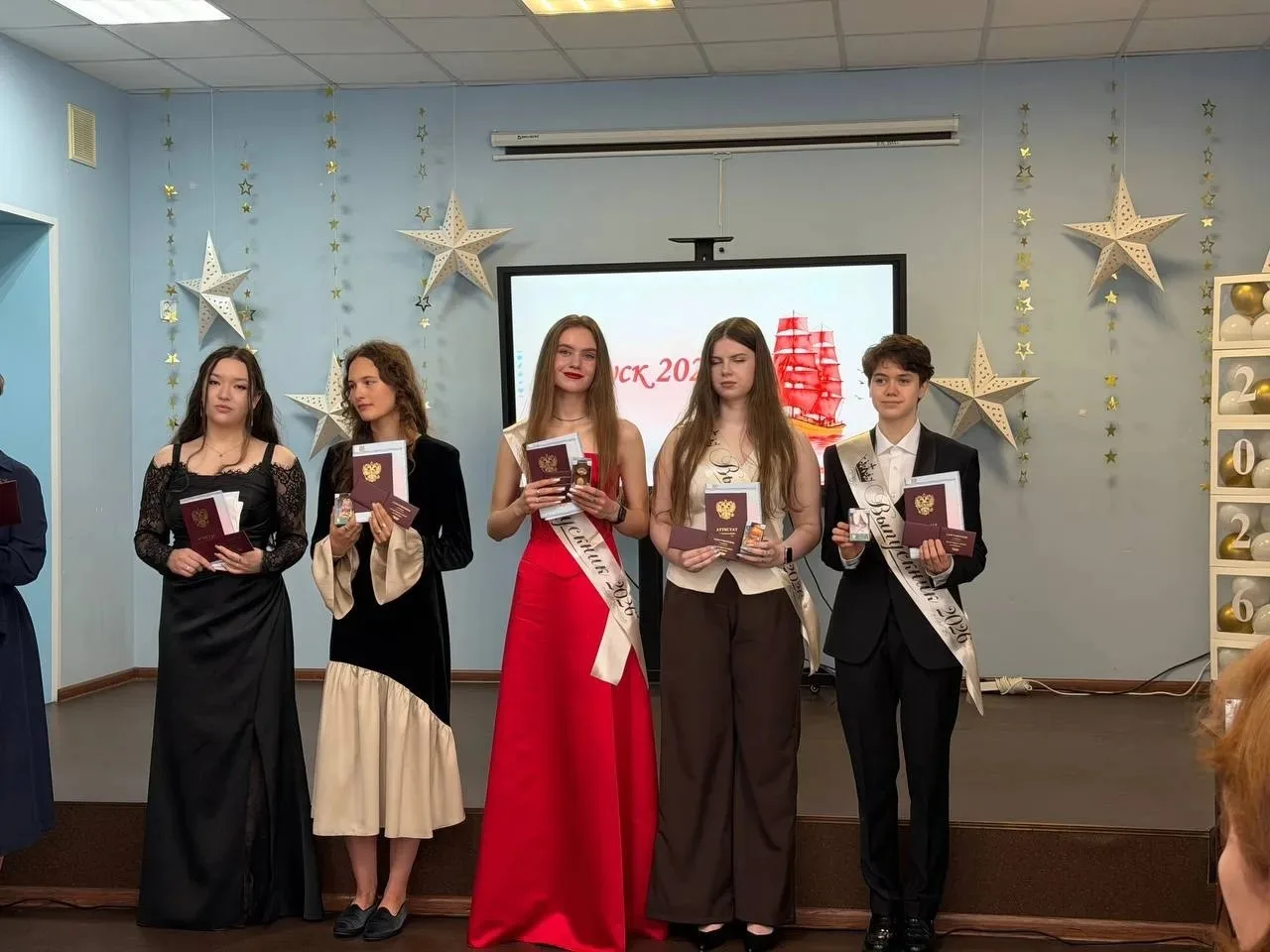 🎉27 июня в нашем теплом и уютном зале прошло торжественное завершение учебного года – выпускникам 9