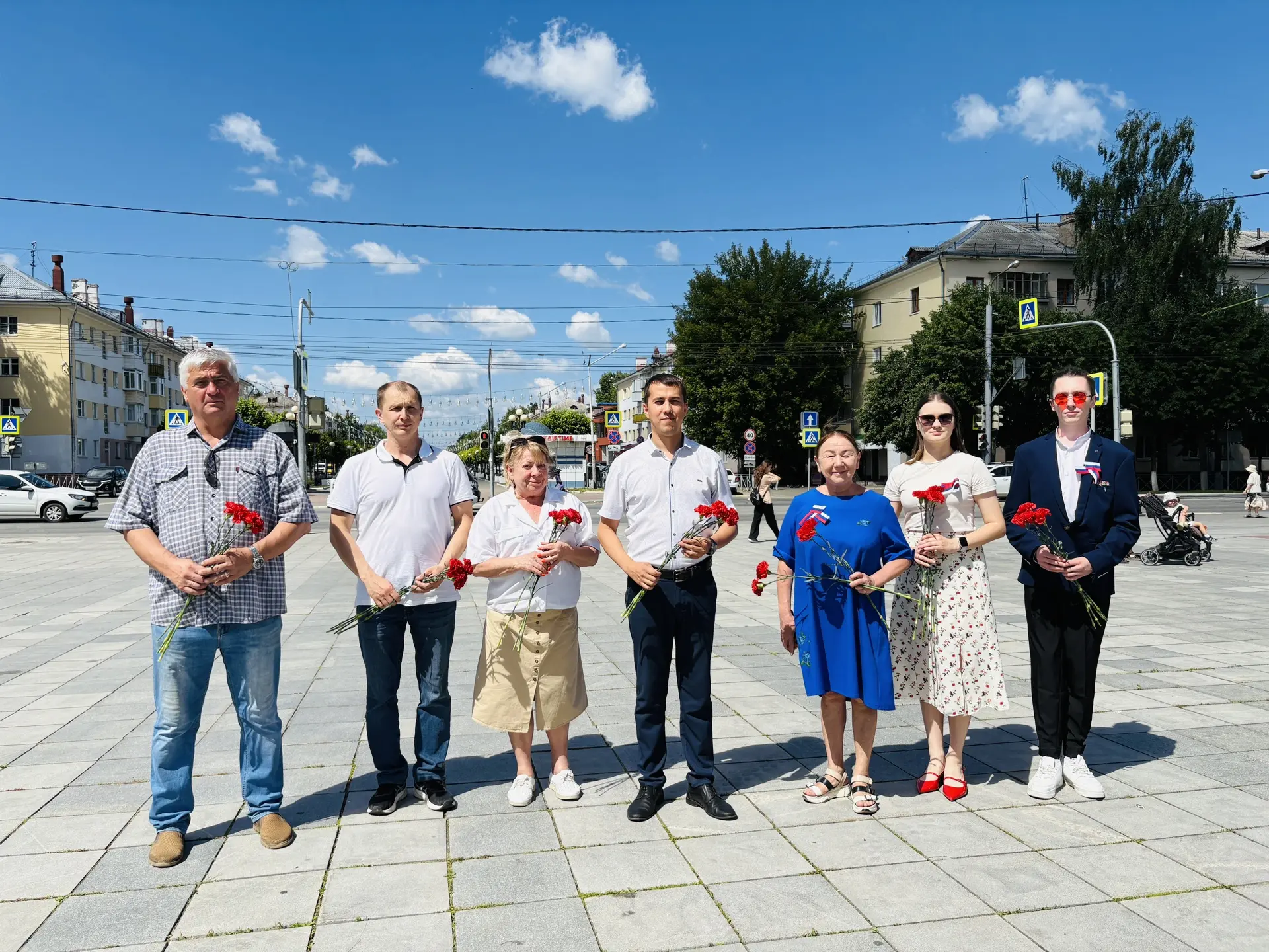 🇷🇺 День России — праздник свободы и мира, наполненный гордостью за великую страну и её достижения.