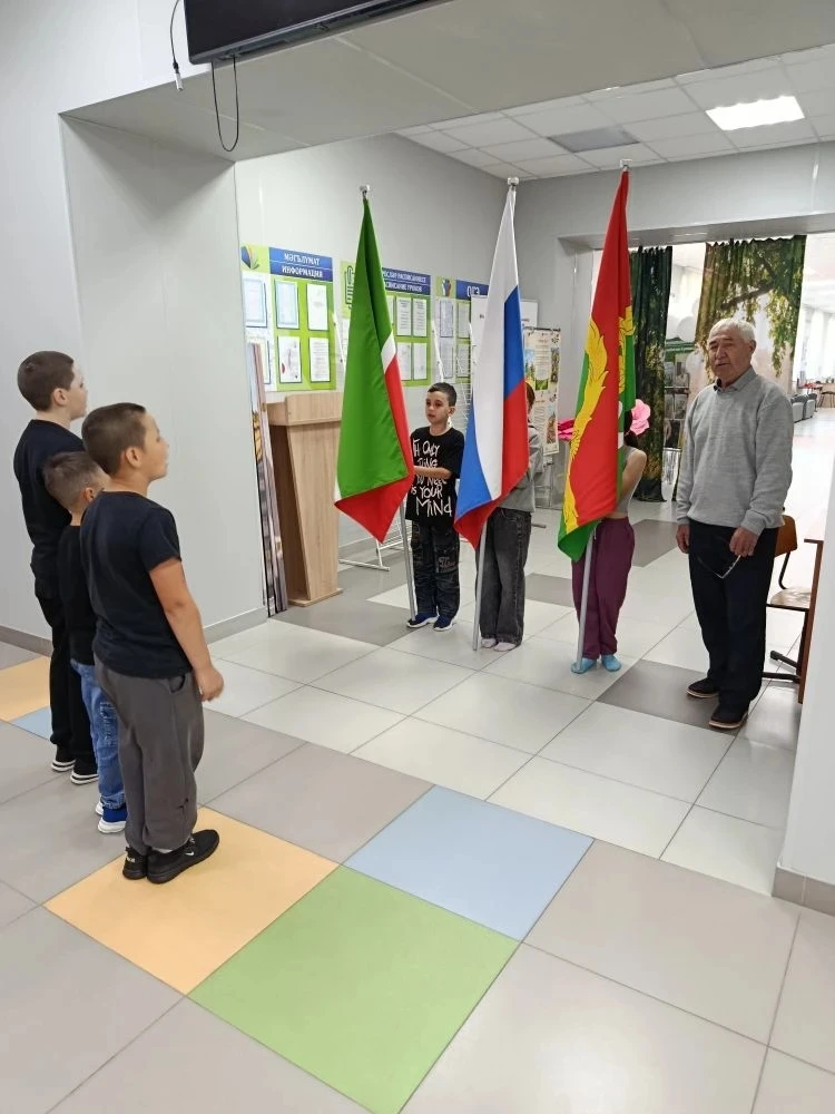 С Днем защиты детей! Пусть праздник напомнит нам, взрослым, что главное богатство — это...