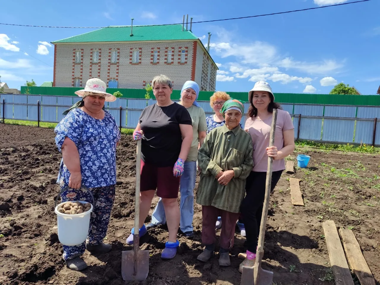 🌷В один из тёплых весенних дней в нашей школе произошло по-настоящему доброе и важное ...