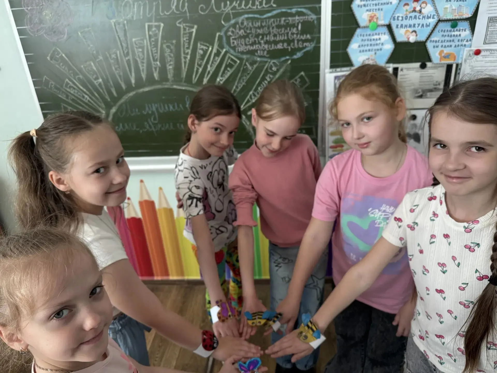 📆 Один день из жизни лагеря: хроника 3-го отряда  «Цветик-семицветик»