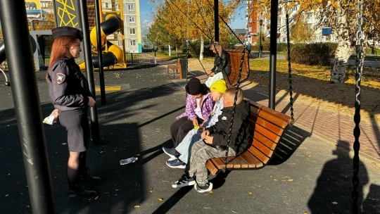 🚔Госавтоинспекторы проводят ежедневные патрулирования в дворовых территориях, скейт-па...