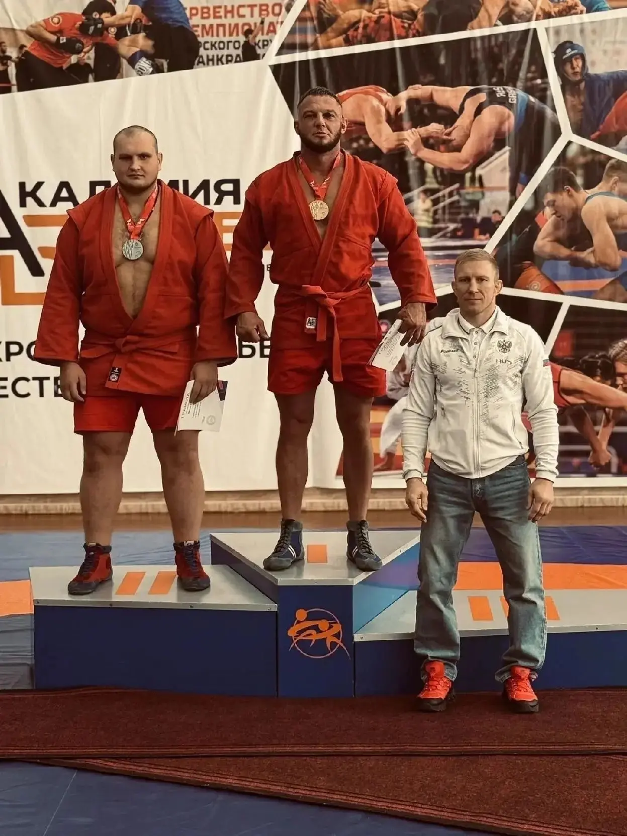 💪Сила и воля в действии: судебный пристав стал лучшим на чемпионате Красноярского края...