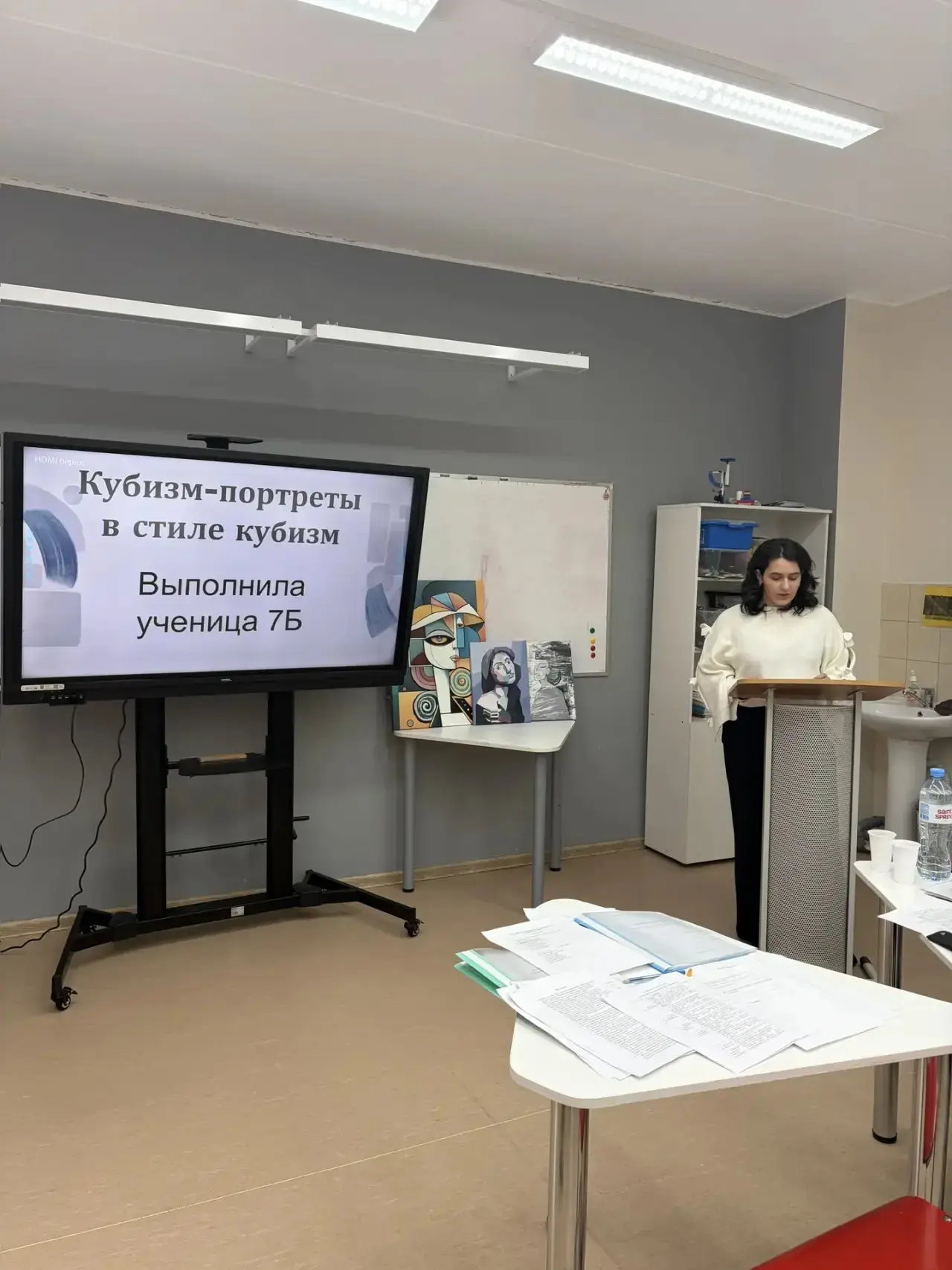 Поздравляем победителя муниципального конкурса исследовательских работ по предмету «Изобразительное 