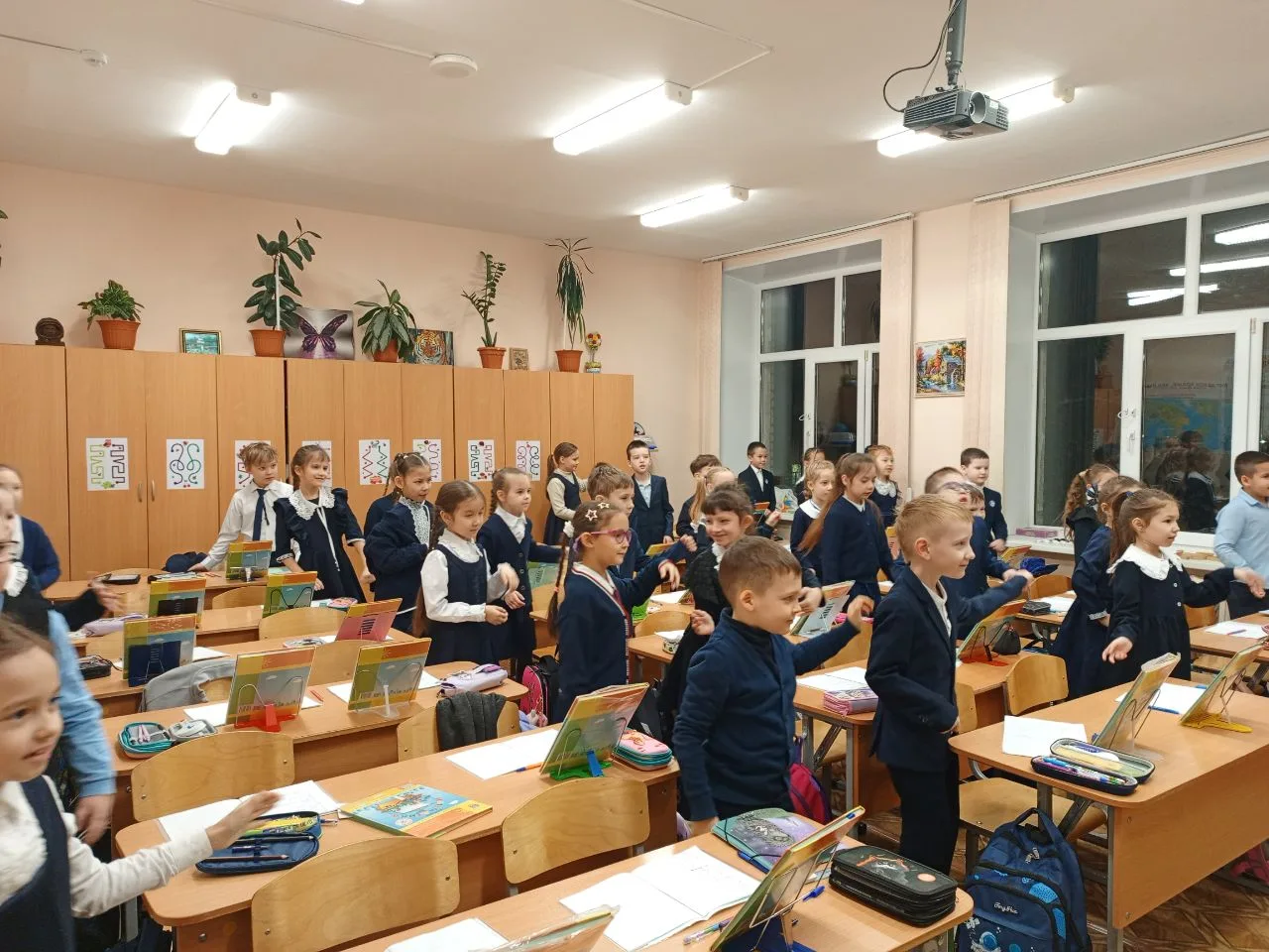 🐣➡️🦅 Сегодня в нашей школе состоялось особое событие — торжественное посвящение  учеников начальной 