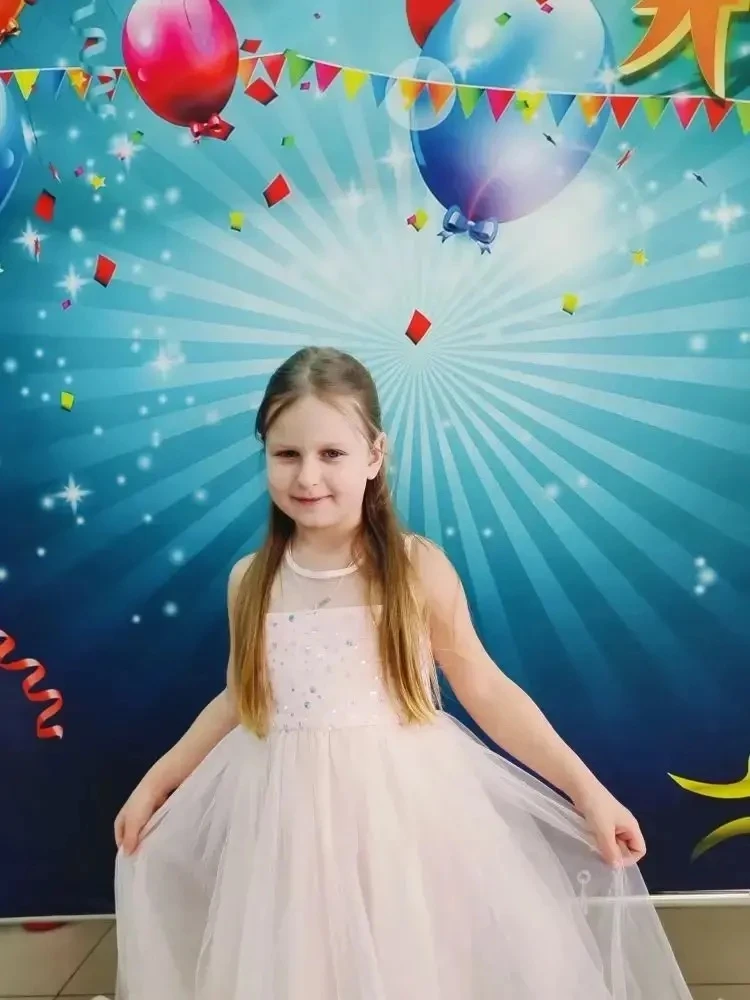 Безводицкую Ульяну от всей души поздравляем с 6 летием!  С Днем рождения , очаровательная принцесса!