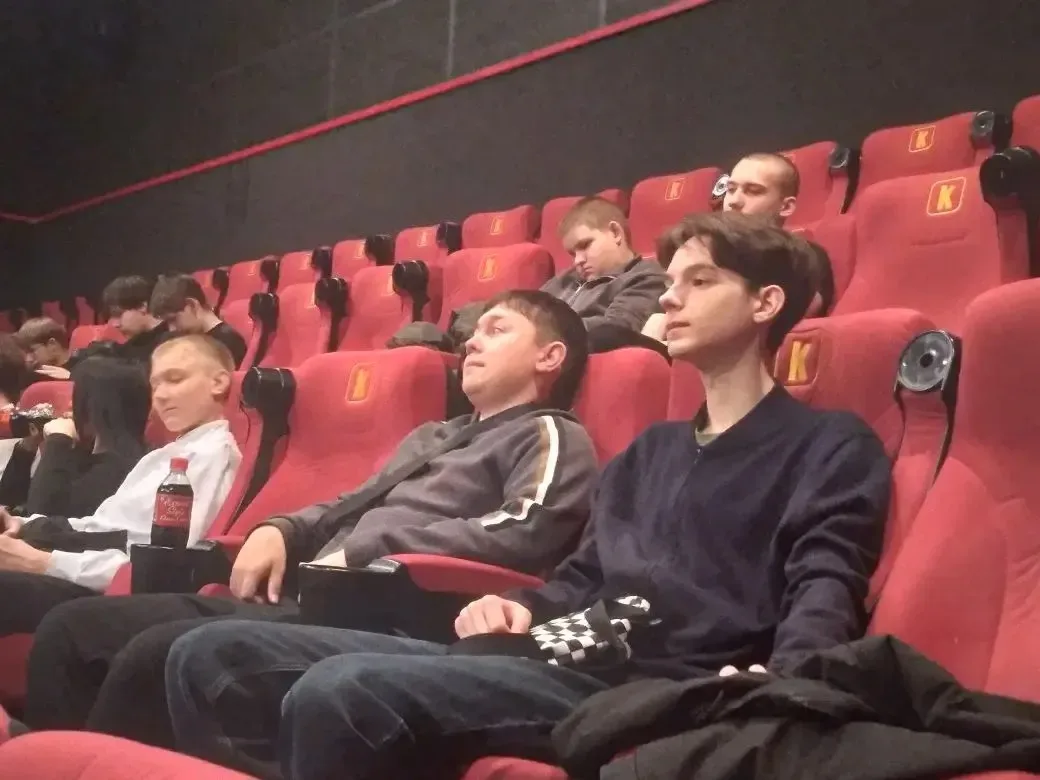 🎬В кино по Пушкинской карте  Сегодня у группы К2-25 под руководством классного руководителя Пономаре