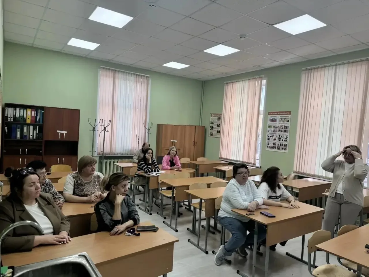 Как поддержать ребенка ? 16 и 17 марта для учителей , работающих в 9 и 11 классах, школьный психолог