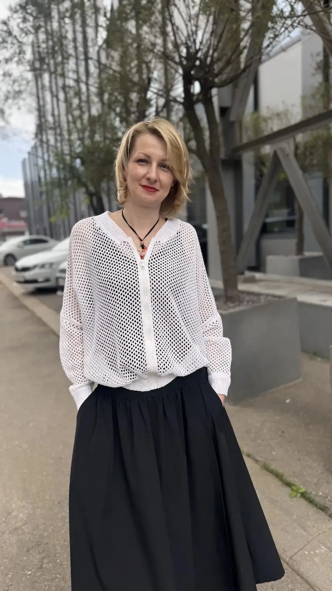 ✨Кажется, мы уже связали из нашего льна всё: платья, футболки, лонгсливы, кардиганы и даже брюки… Но