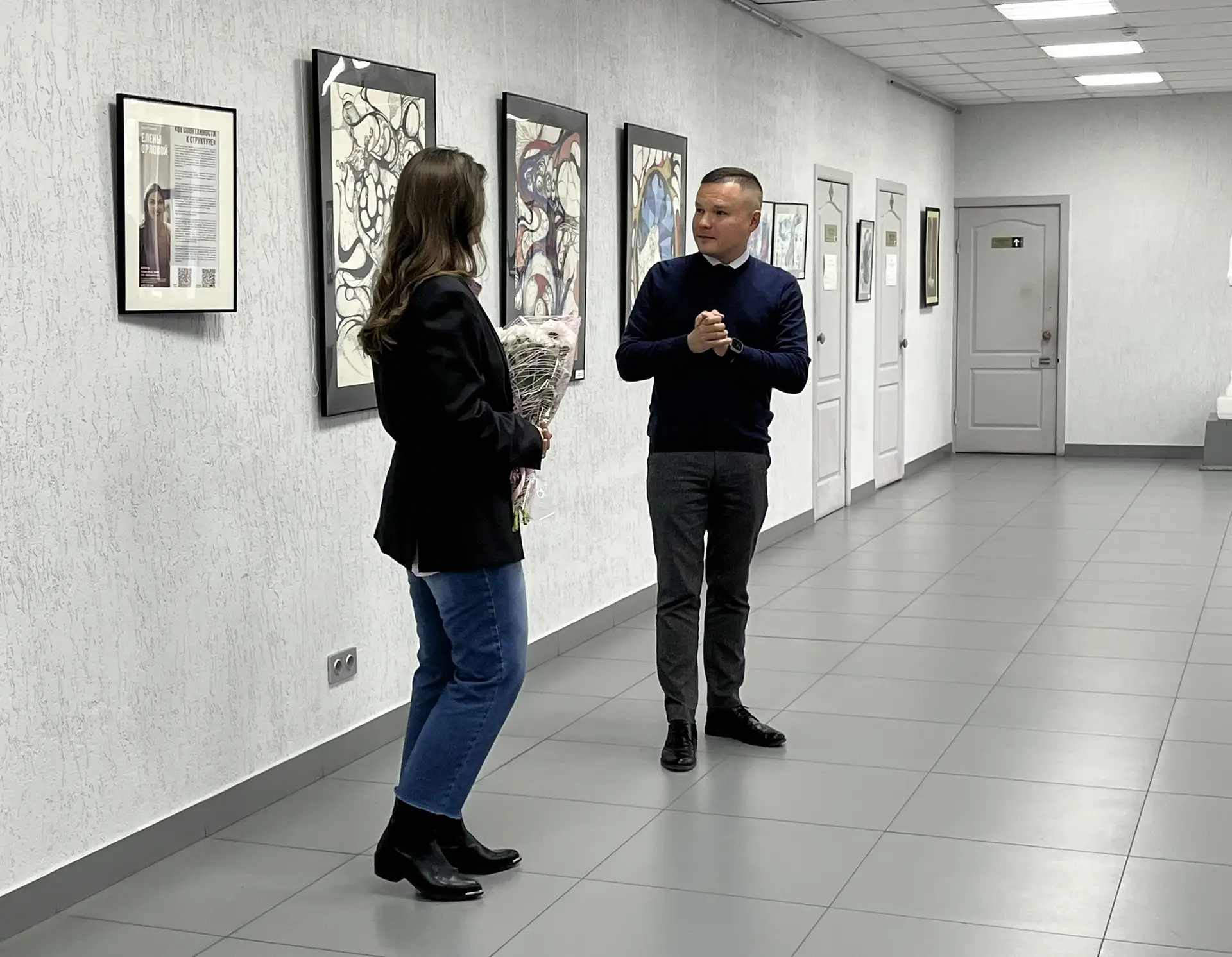 Сегодня в Институте искусств НГПУ состоялось открытие персональной выставки Елены Орлов...