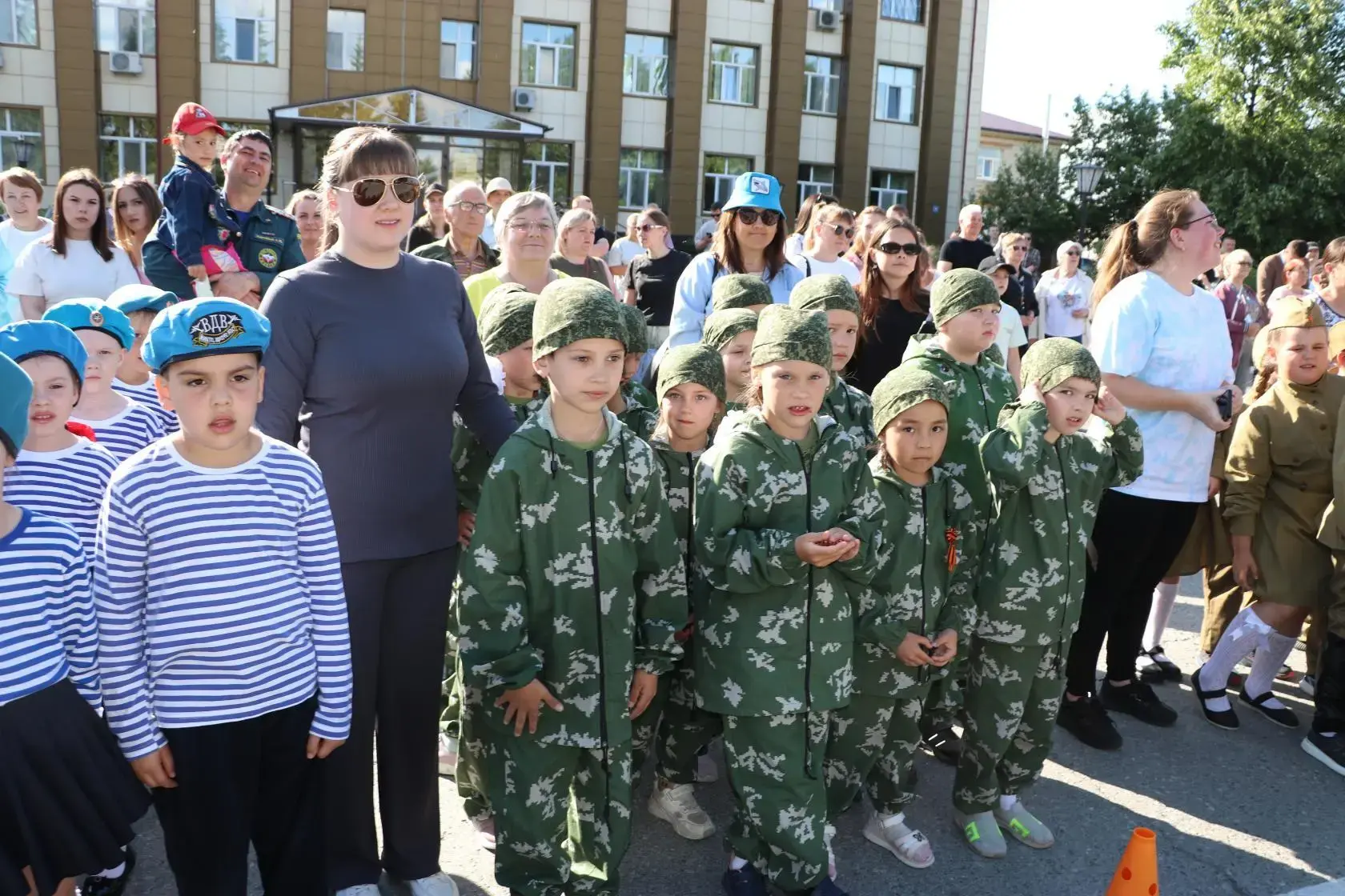 Юные патриоты детского сада «Ивушка».