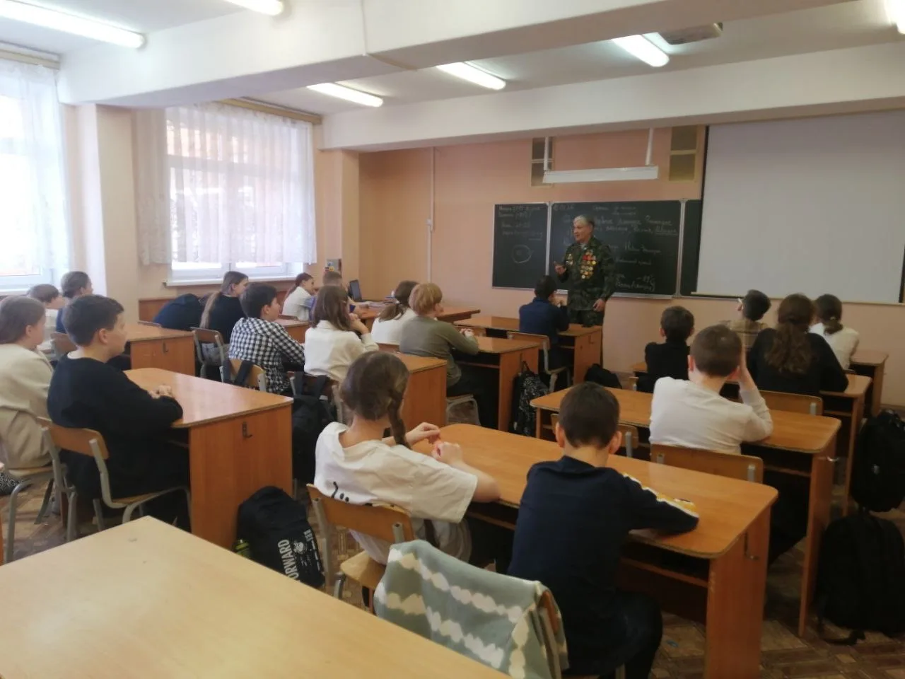 Событие, которое ежегодно празднуется 15 февраля, посвящено всем тем людям, кто отдал свои силы, здо