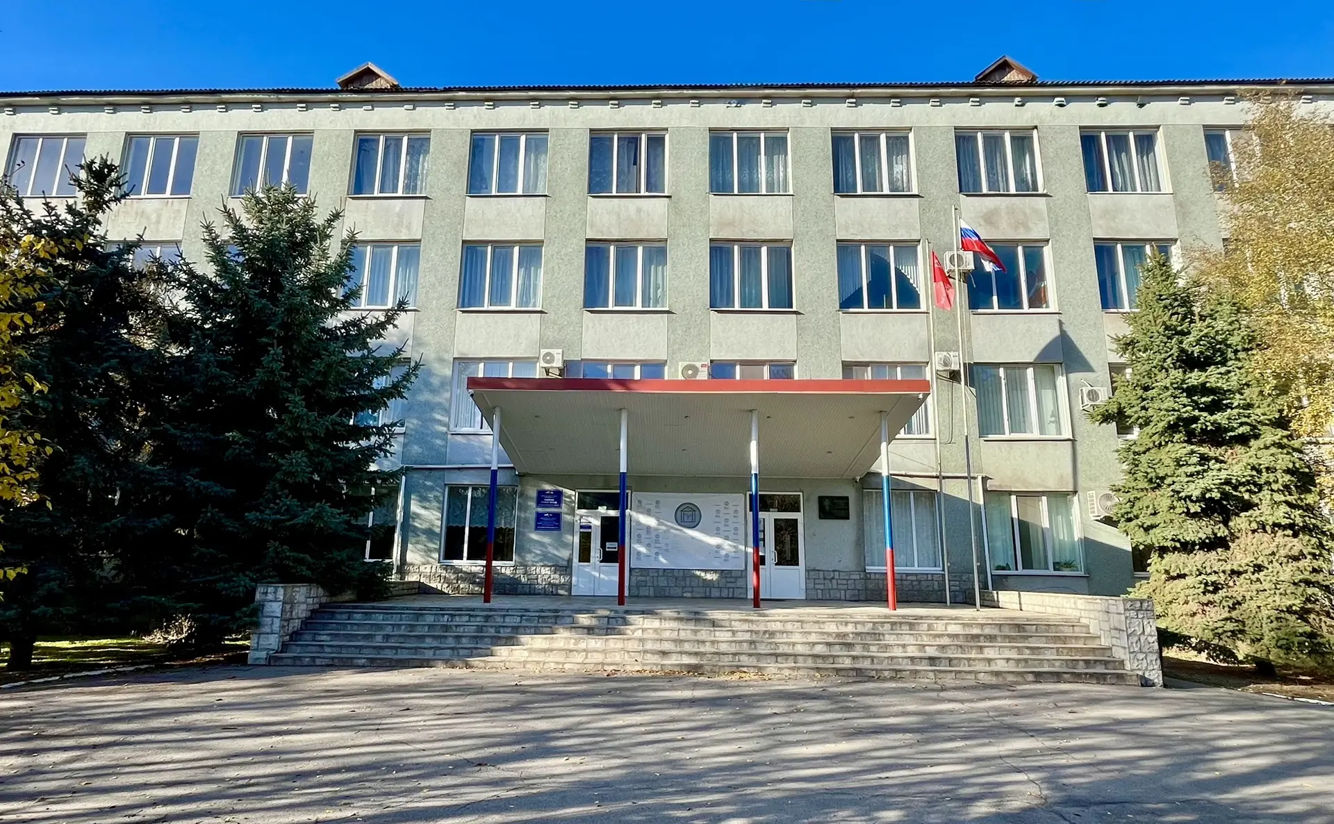 📣Твоё будущее начинается в ФГБОУ ВО «ХАУ»: приглашаем на День открытых дверей! 🤝