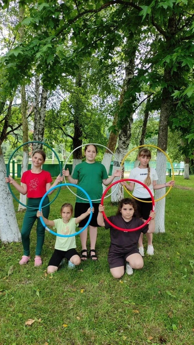 🏆 Бодрый, спортивный и олимпийский: как прошел 10-й день в лагере «Дружба»

Привет, друзья! 👋 Сего