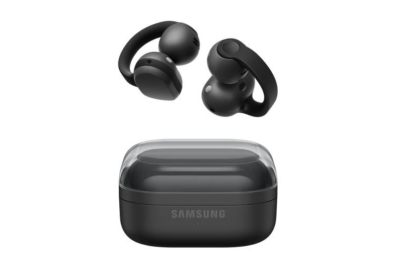 Samsung представила первые наушники-клипсы Galaxy Buds On