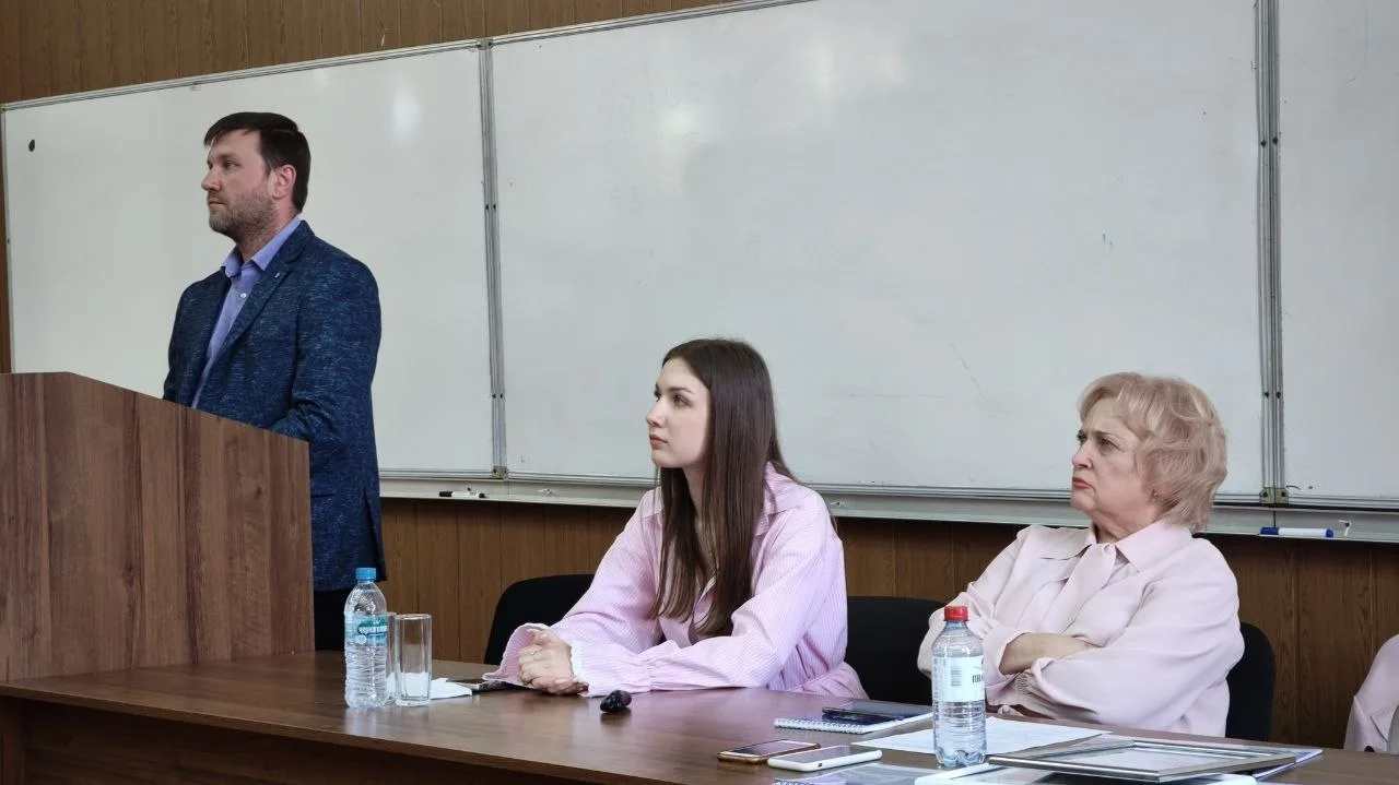 В ДонГУ утвердили новый состав ученого совета на пять лет   📆 14 мая в Донецком государственном унив
