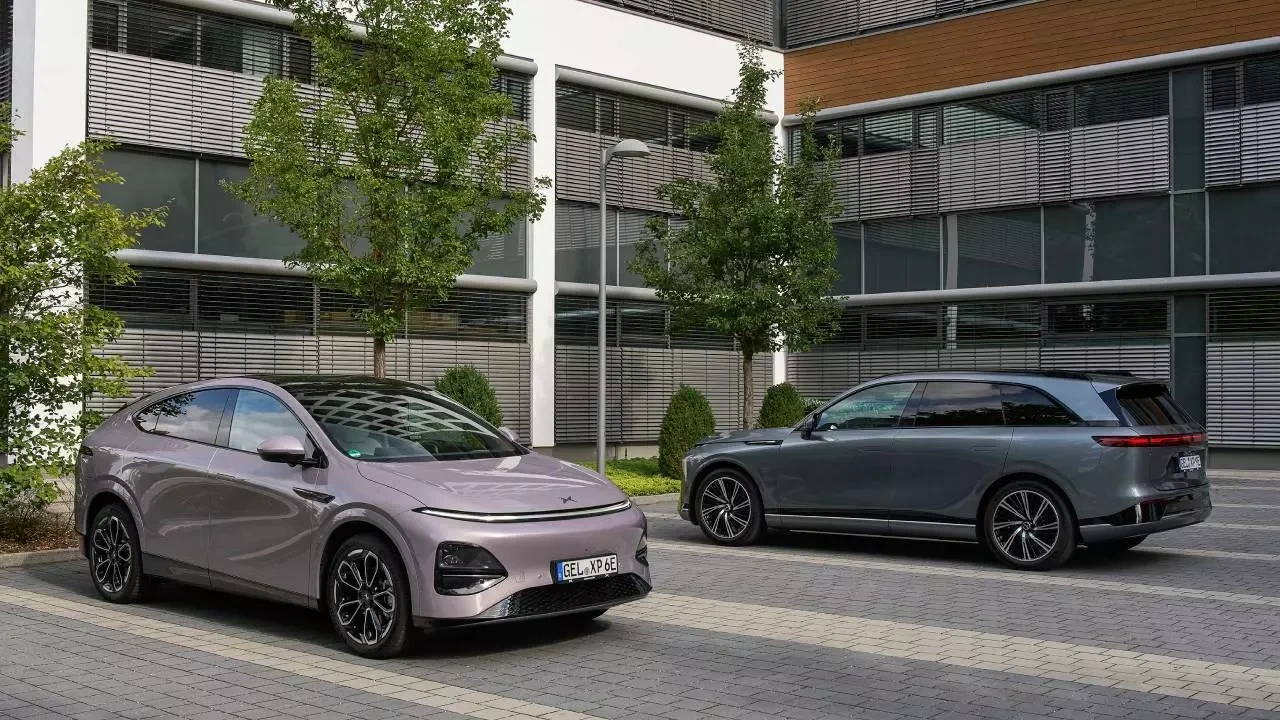 🚗⚡ Китайцы решили зайти в Россию не просто с электромобилями, а сразу с «космолётами»

Бренд Xpeng 