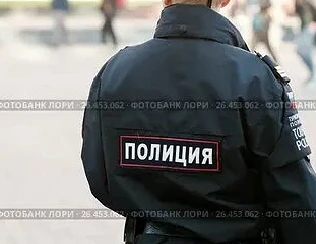 В Энгельсе мужчину отправили в колонию за оскорбление полицейского и угрозу насилием