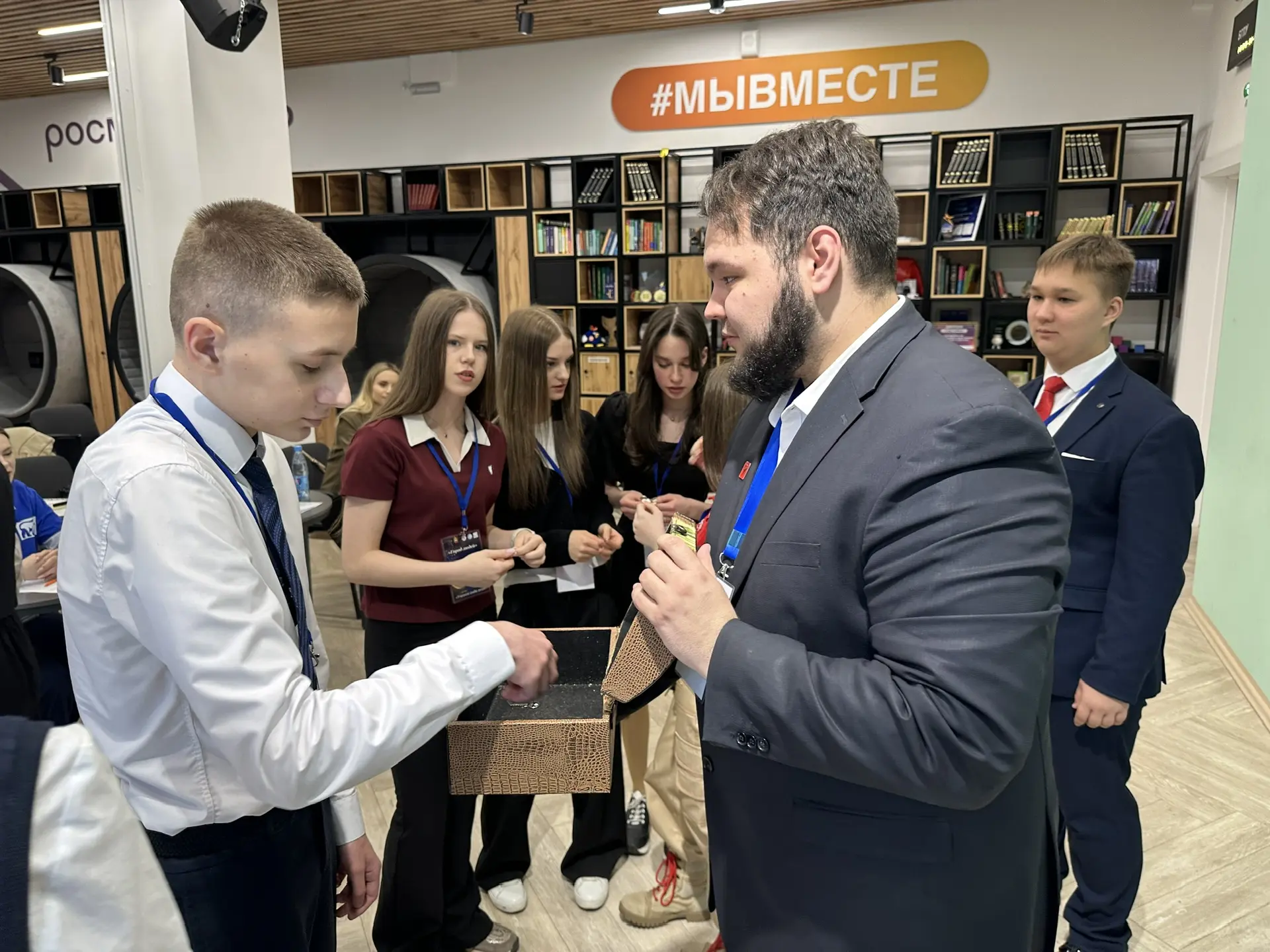 🎉 Гордимся нашим учеником! 🎉  Рады поделиться отличной новостью: ученик 8Б класса Картошкин Владисла