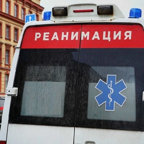Молния ударила в грудь девушке на подмосковном пляже

Во время грозы на пляже в подмосковной деревне