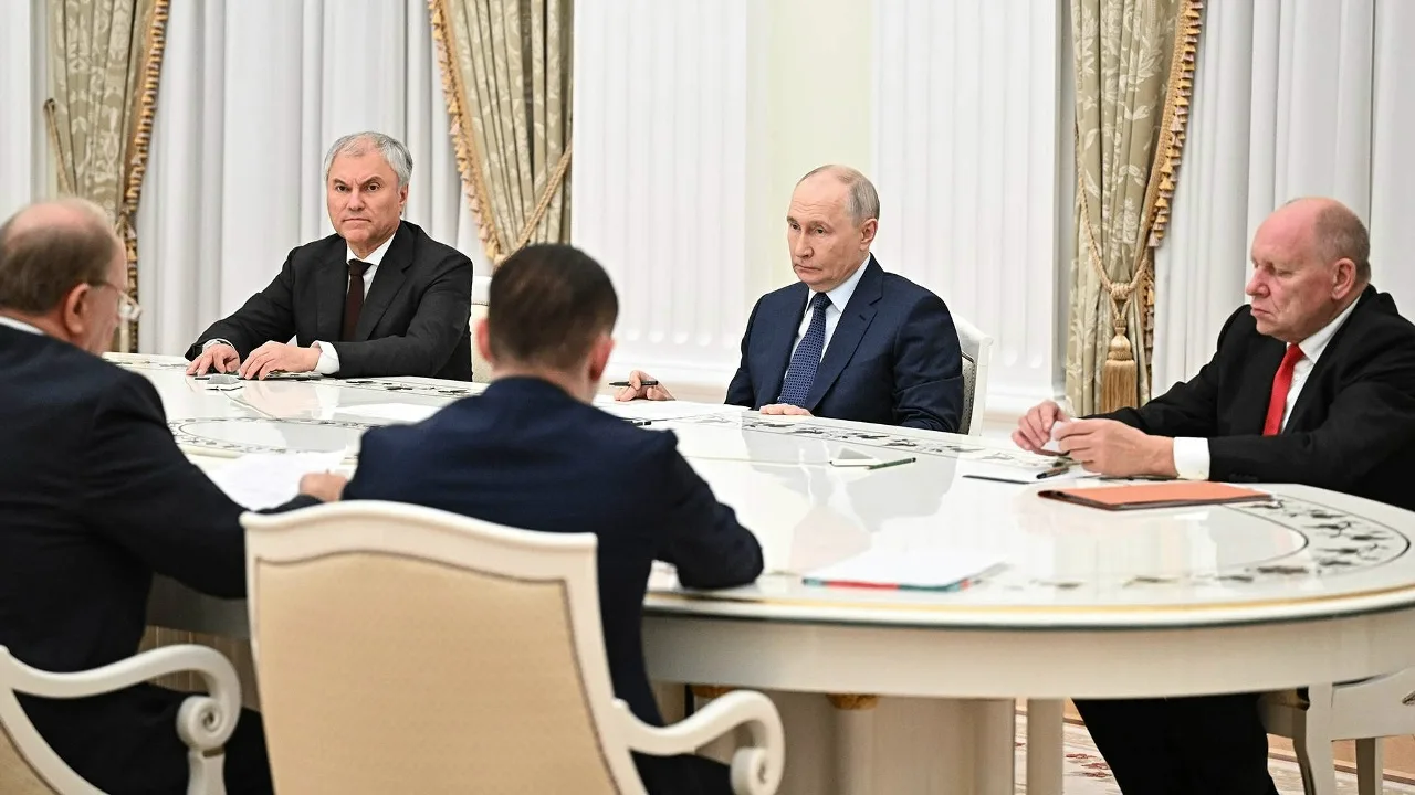 Большая пятерка: о чем Путин говорил с лидерами партий, прошедших в парламент