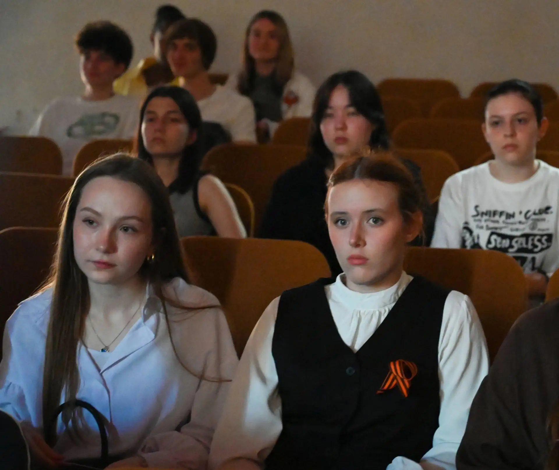 В УдГУ ожили «Забытые письма»   В актовом зале университета состоялся показ спектакля-декларации «За
