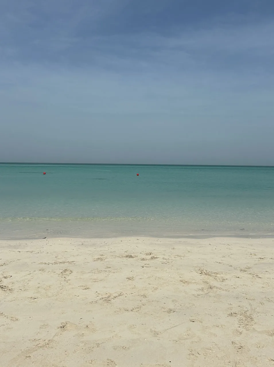 На курорте что самое главное? Чтобы пляж был хороший, согласны?🏖