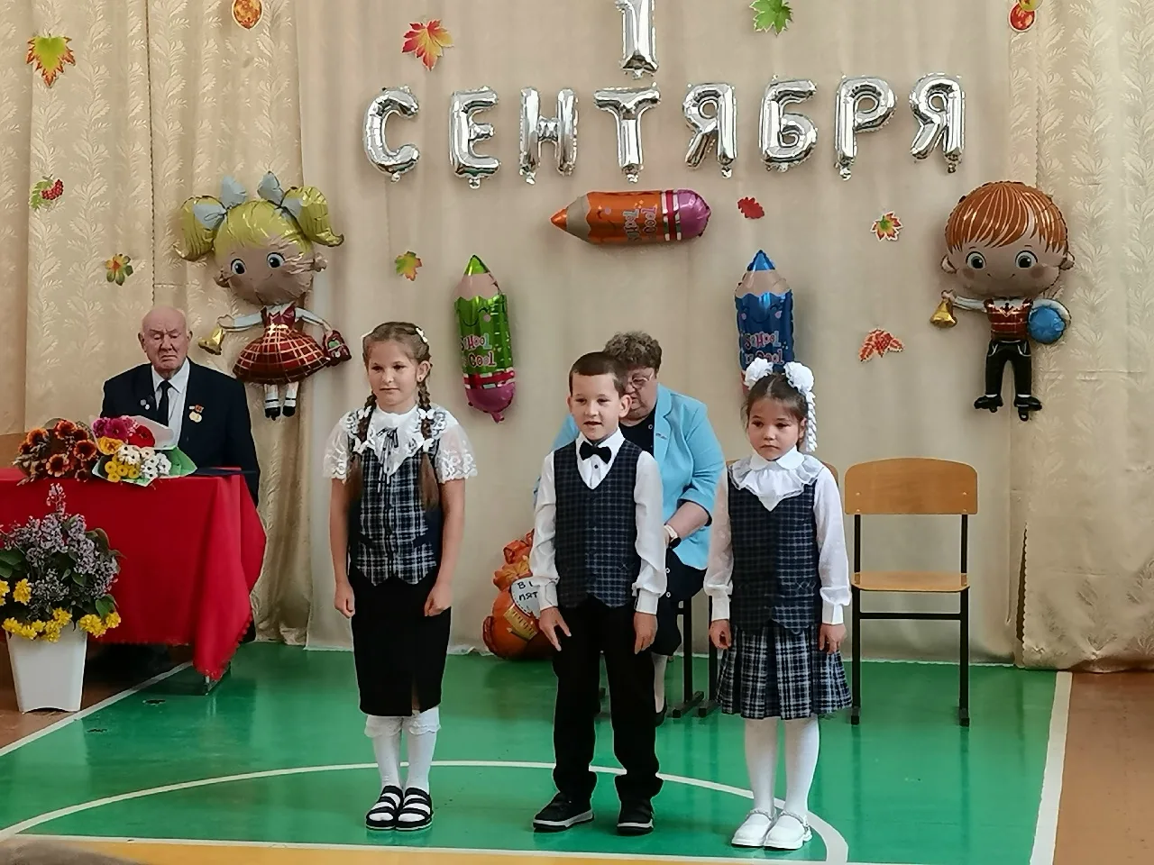 1 сентября в нашей школе состоялся праздник, с которого начинается новый учебный год!