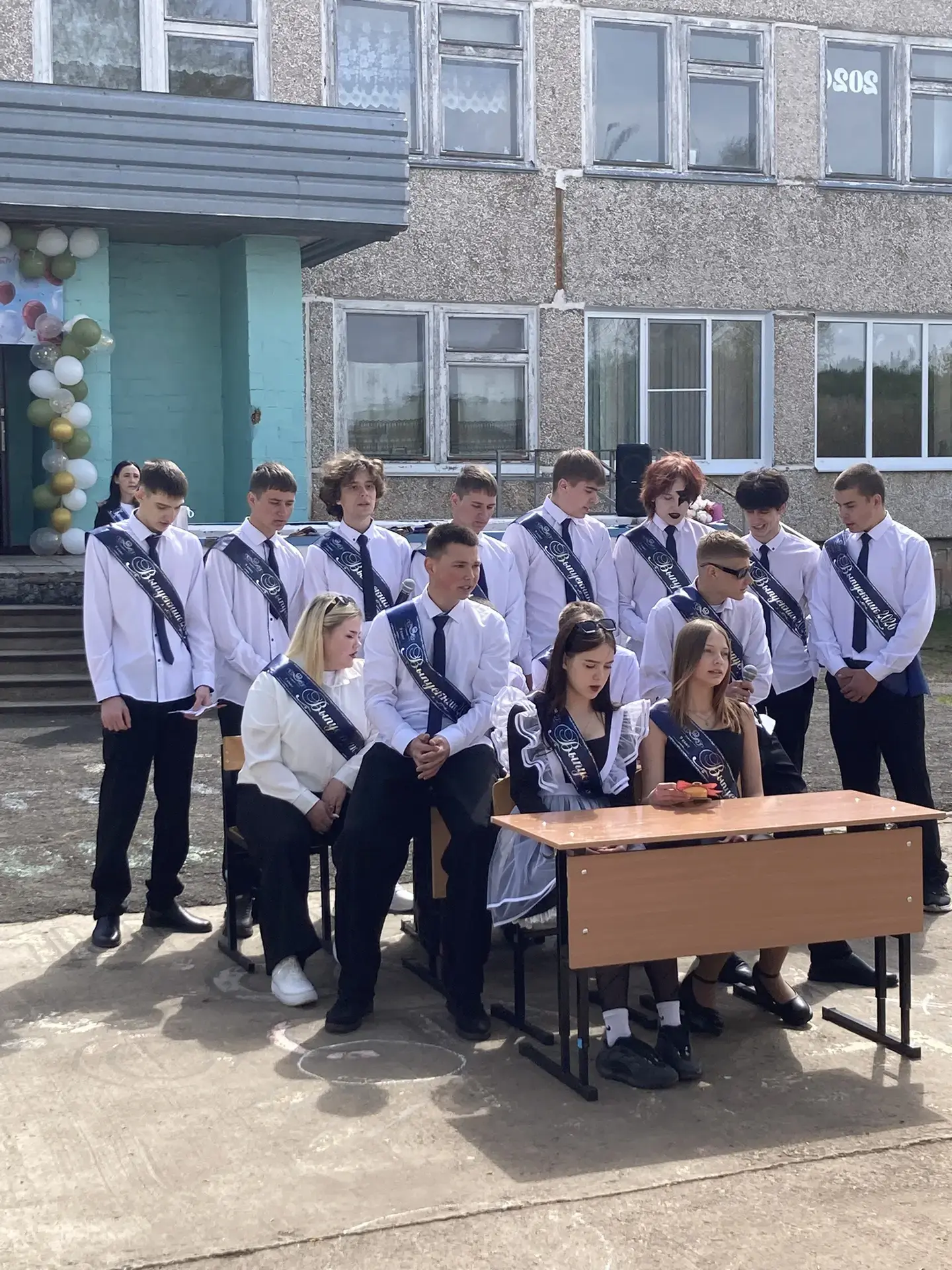 ✨Последний звонок в нашей школе!✨