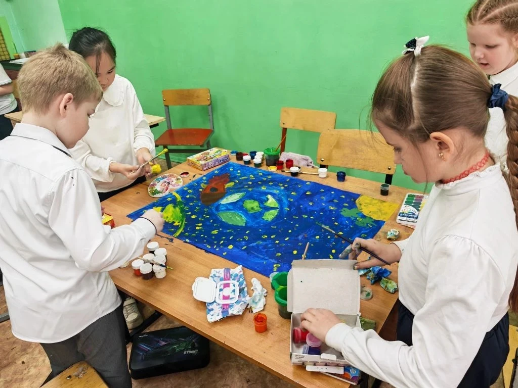 🚀ДЕНЬ КОСМОНАВТИКИ🇷🇺  1️⃣2️⃣апреля наша страна🇷🇺 отмечает День космонавтики.  Космические достижения