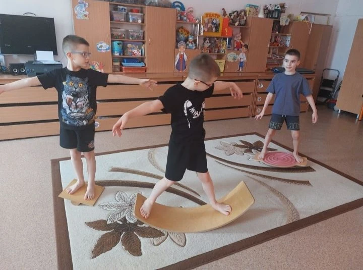 Занятия с психологом в детском саду – не только полезно, но и интересно!
⁣
Учебный год подошёл к кон