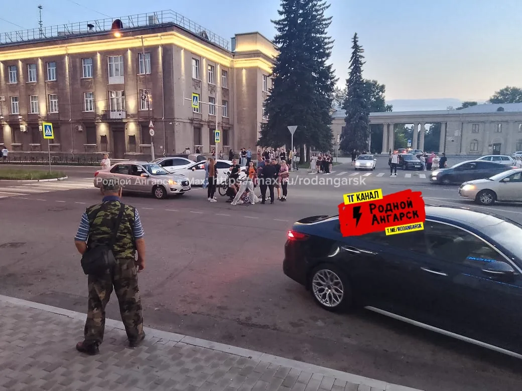 Родной Ангарск, бабушку сегодня сбили в районе площади Ленина