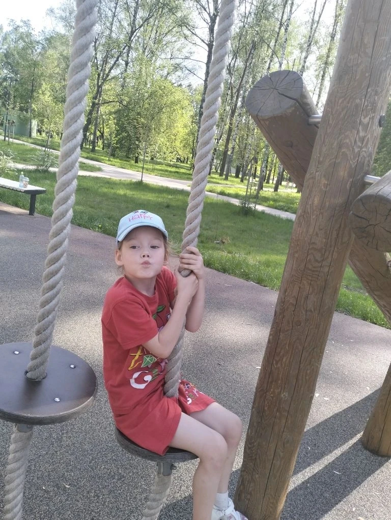 ️☀️РУБРИКА "СЧАСТЛИВЫЕ МОМЕНТЫ"☀️
Привет! Меня зовут Арина Мельникова. В выходные мы всей семьёй ход