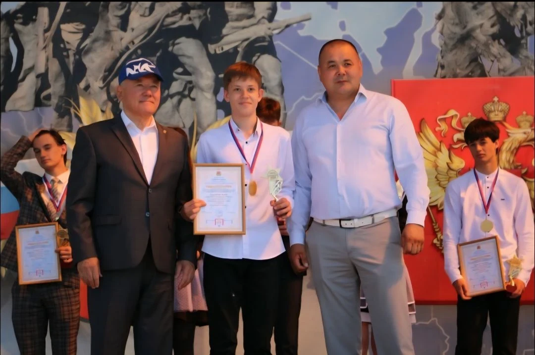 🏆1 июня 2026 года на площади Единения в р. п. Любинском прошла церемония награждения победителей му