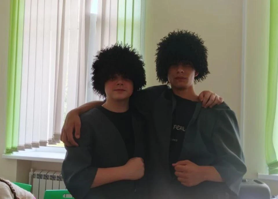 10-й день в лагере — день гор и танцев!
Сначала ребята погрузились в культуру Дагестана: посмотрели 