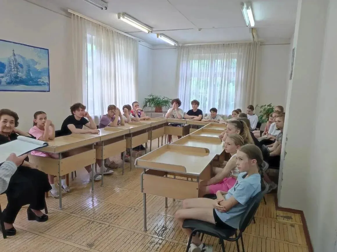 📚В отделе медицинской литературы ГНБ КБР им. Т.К. Мальбахова, совместно с медиками-волонтерами меди