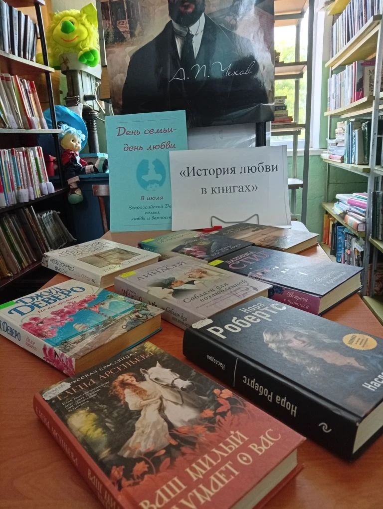 Дорогие наши читатели! От всего сердца поздравляем вас с этим чудесным праздником и приглашаем посет