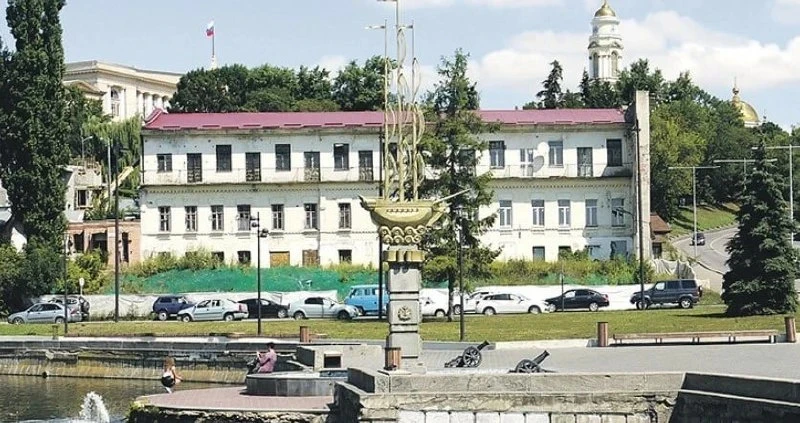 🏨 «Золотому льву» планируют вернуть исторический облик
