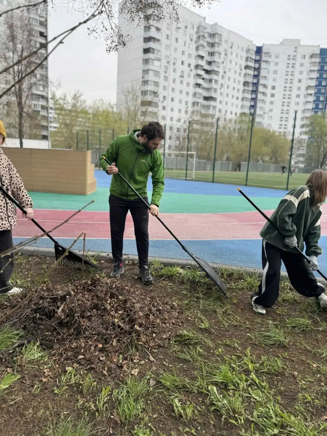 🚀 «Марафон счастья» прошел в нашей школе!   В рамках марафона, волонтерский отряд «Школа ДоброТы» пр