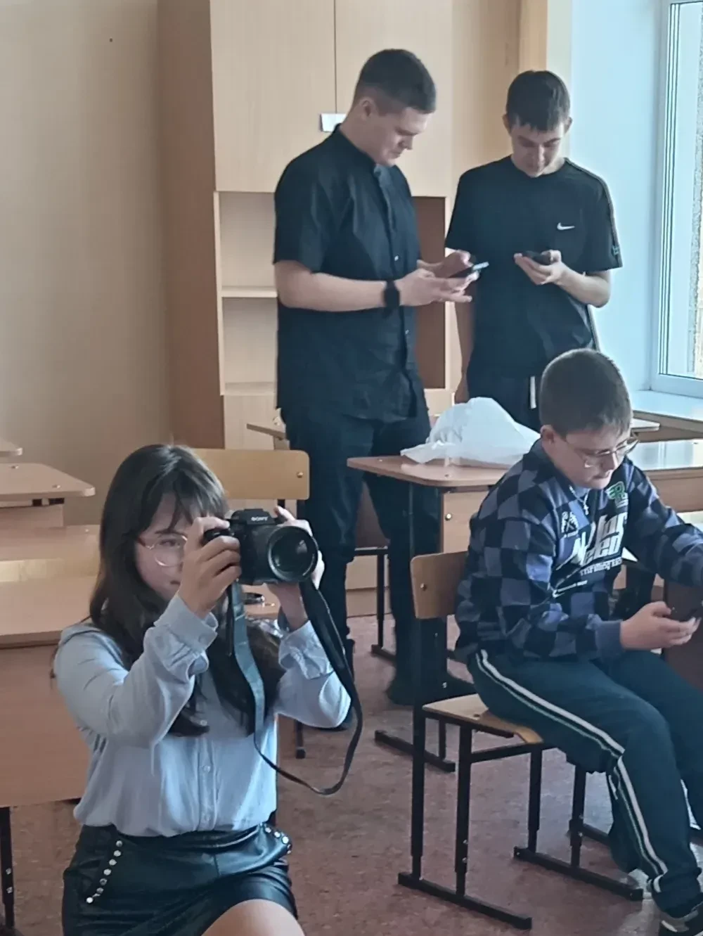 На каникулах на базе нашей школы прошла каникулярная  профильная смена детского ТВ «Медиаквант 22» т