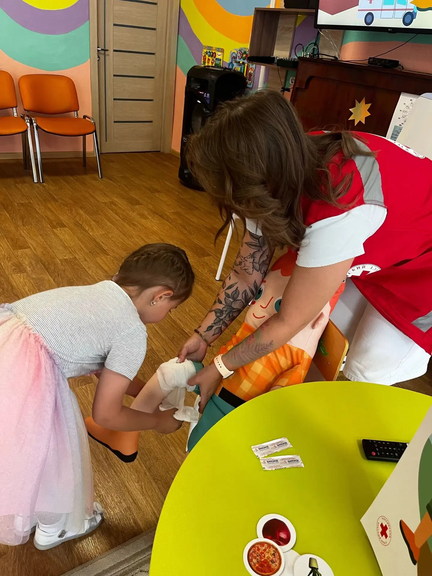 🚑 «Скорая спешит на помощь»: учим детей правилам безопасности 🚑