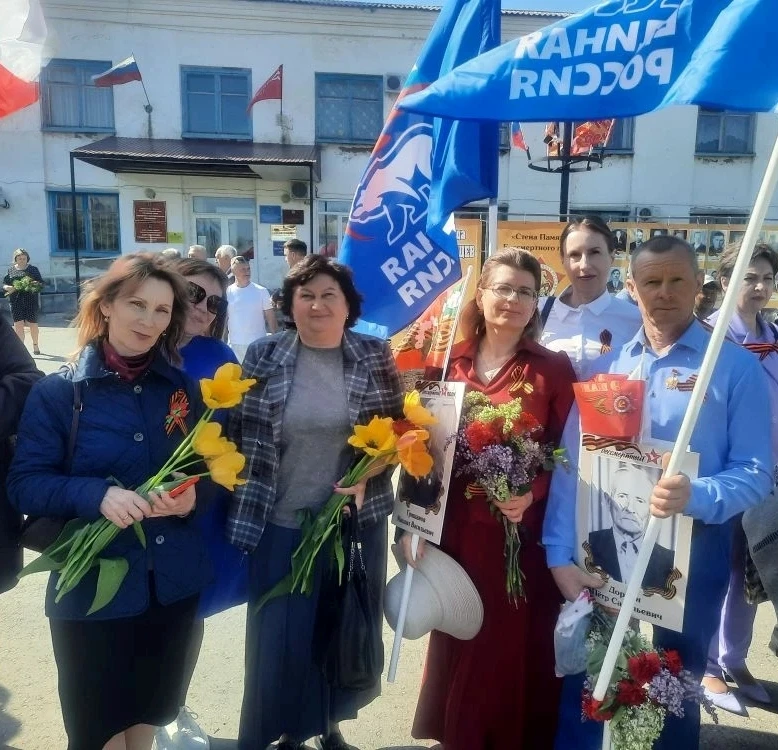 9 мая сотрудники ДШИ п.Горный приняли участие в районном митинге, посвященном 81-й годо...