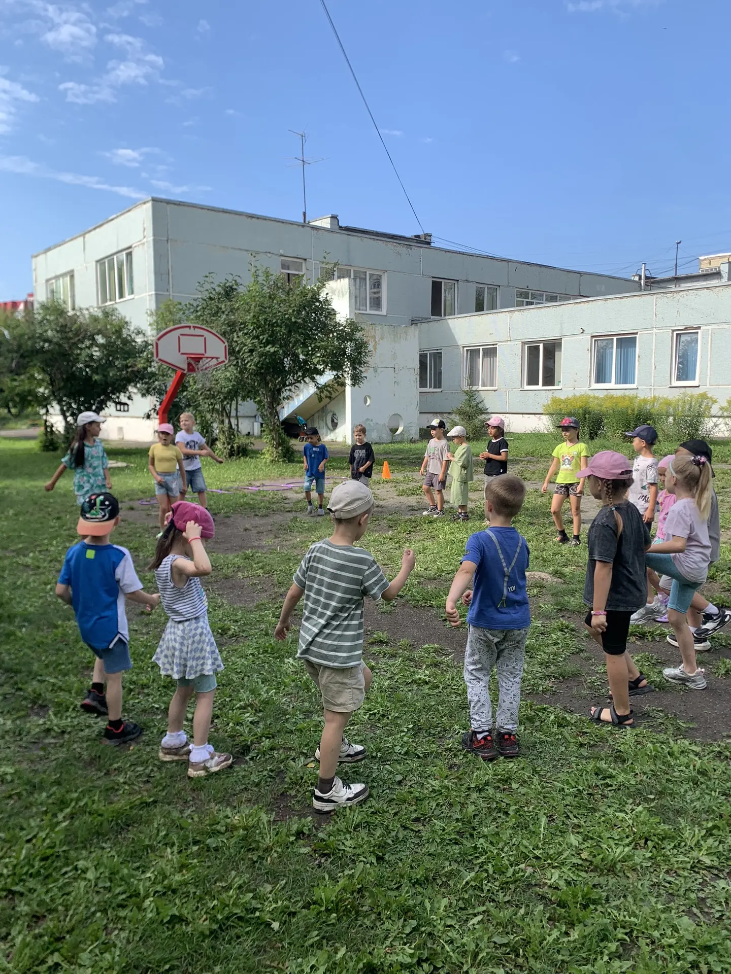 Группа «Золотая рыбка" отмечала праздник «День физкультуры»🏃‍♂️🤸‍♂️🤼
