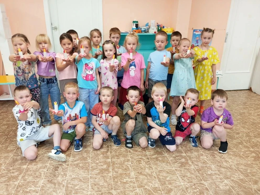 🕯️ В детском саду прошла акция «Свеча памяти», посвященная Дню памяти и скорби 🕯️

22 июня 1941 го