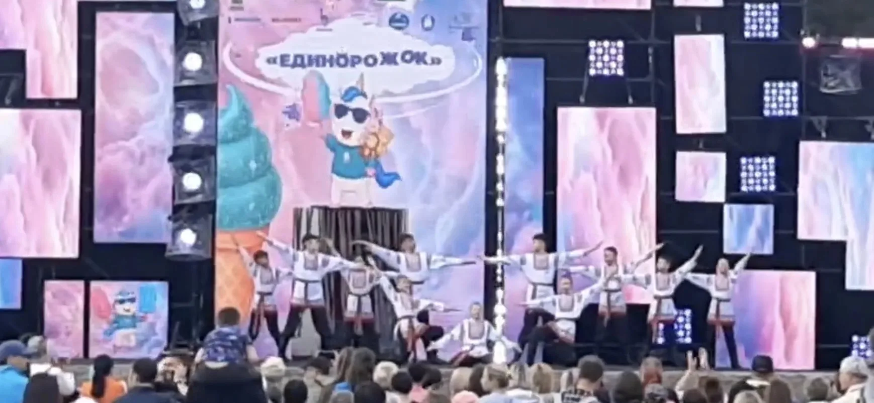 Сладкая победа и море эмоций! 🍦🦄 Наши парни зажгли на сцене!

6 июня танцевальный коллектив «Браво